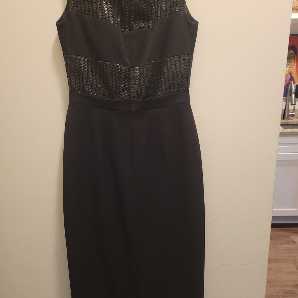 Dress - Picture 5 of 10